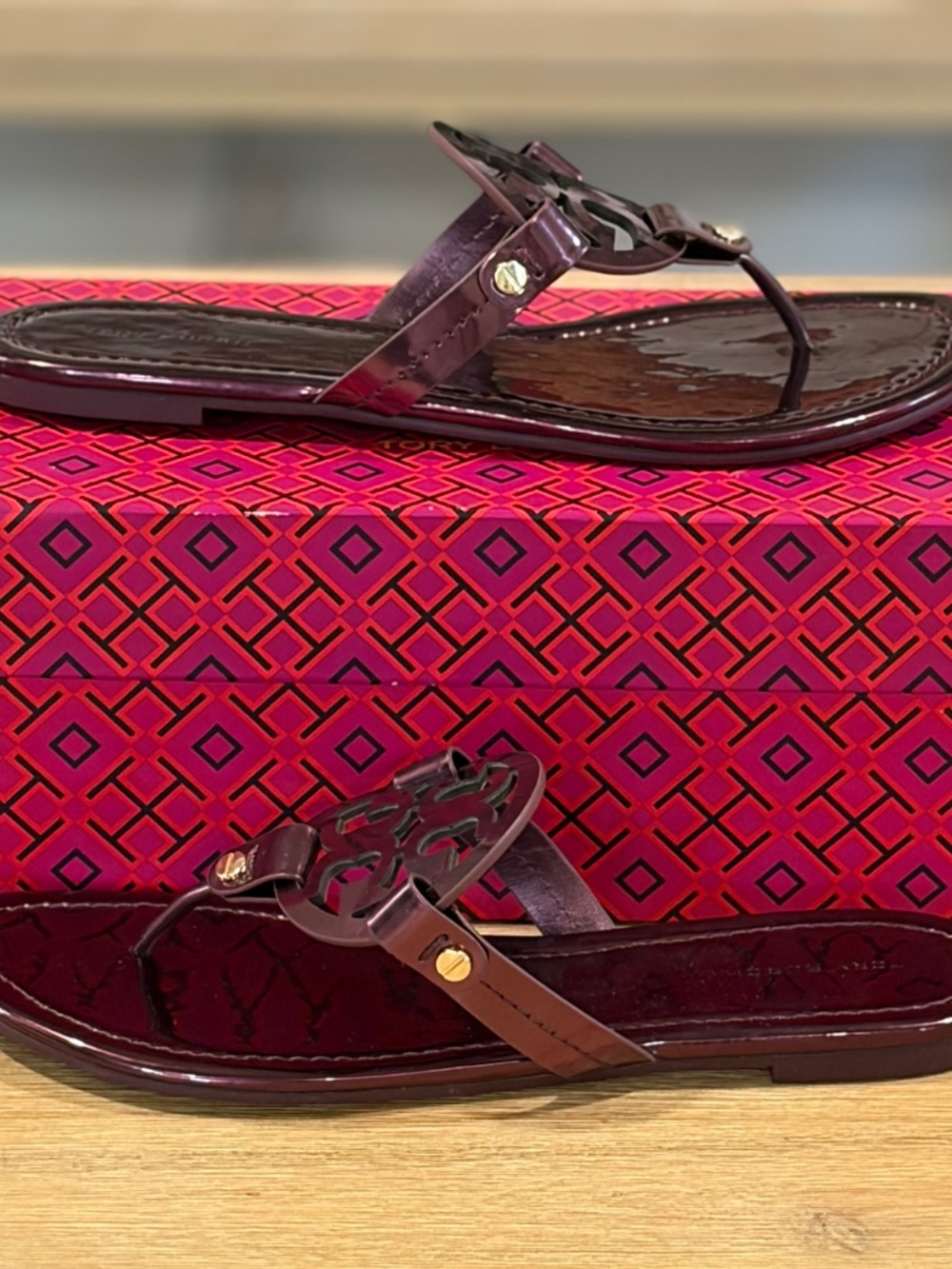 Tori Burch Miller sandals - Picture 4 of 5